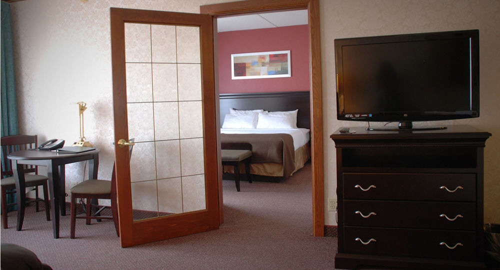 The Plaza Hotel & Suites Winona Exterior foto
